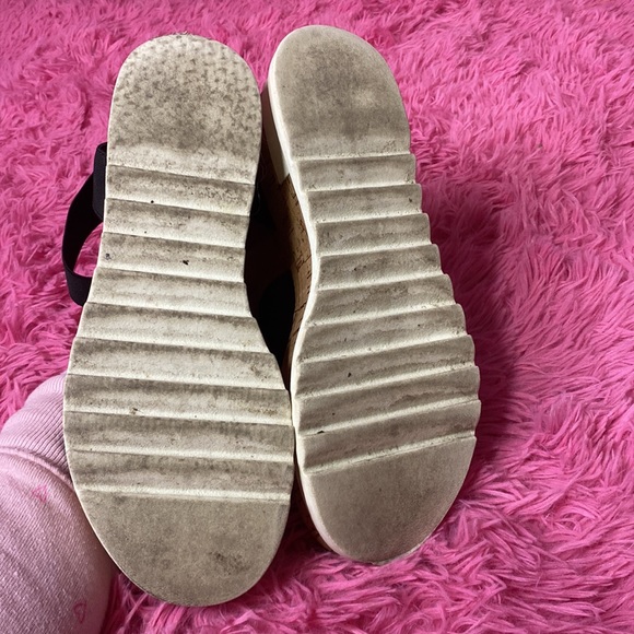 Steve Madden Black Belladonna Ankle Strap Wedge Sandal Sz 8.5 - Picture 7 of 7